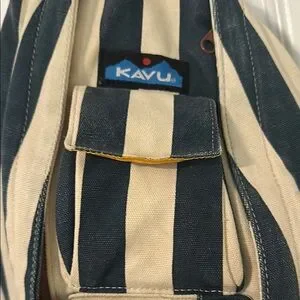 Kavu Navy and Cream Striped Backpack Kavu | Bags | Kavu Cream And Blue Backpack Nautical Style  main image 2